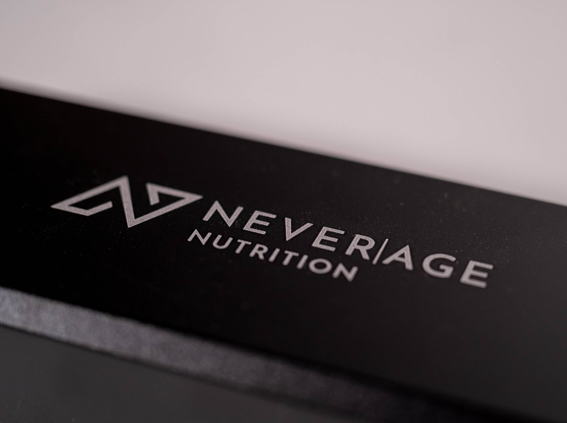 Never Age Tablettenbox - 7 Tage Never Age Nutrition