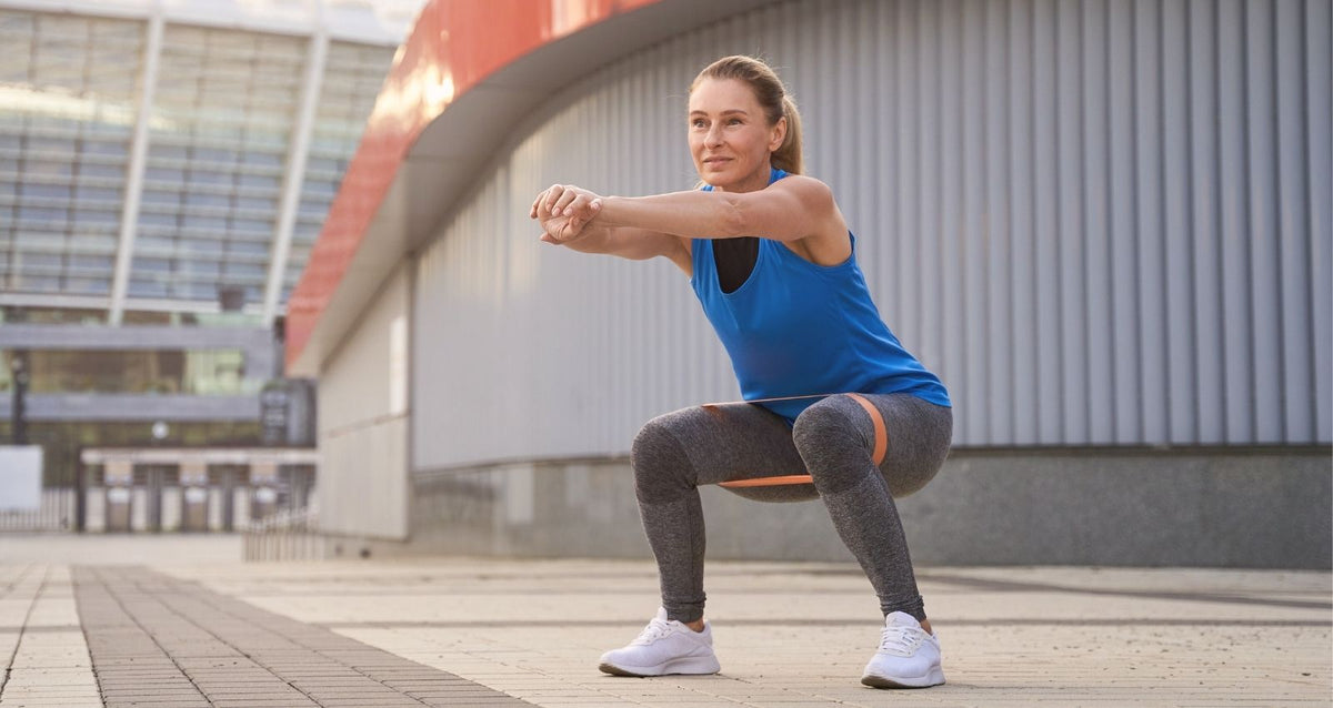 Aktive Frau, vital und stark